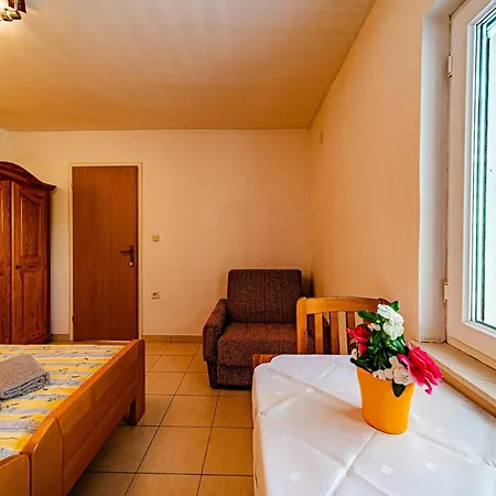 1 Bedroom Cozy In * ויגאני