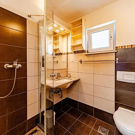 Gorgeous In With View * Viganj