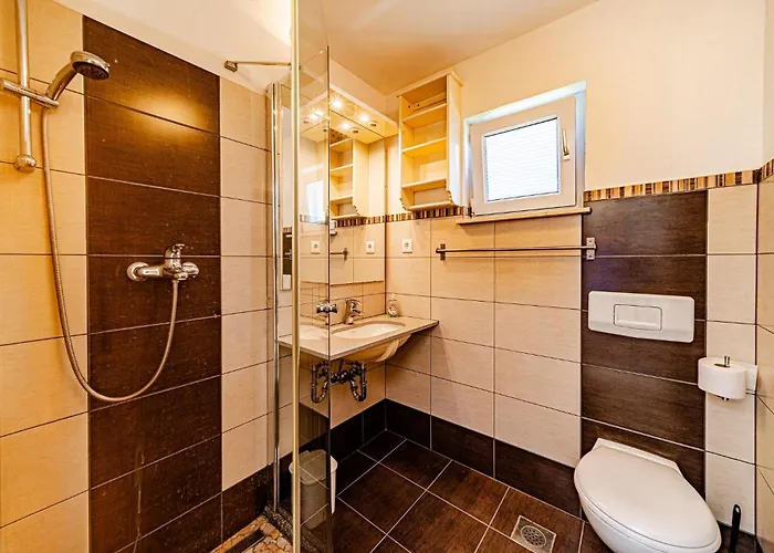 Gorgeous In With View * Viganj